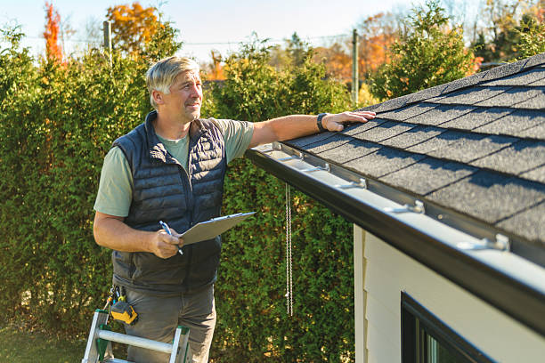 Professional Roofing technician working in Taylors Falls, MN